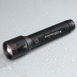 LED Lenser LED-Taschenlampe P6R Core 900 Lumen inkl. Handschlaufe, Akku schwarz Bild 2
