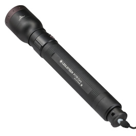 LED Lenser LED-Taschenlampe P17R Core 1200 Lumen inkl. Wand- und Gürtelhalterung schwarz Bild 7