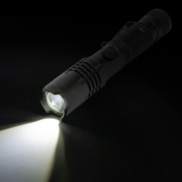 Origin Outdoors LED-Taschenlampe mit Powerbank 1000 Lumen schwarz Bild 7