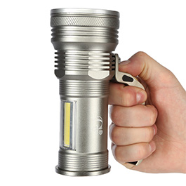 LED-Taschenlampe COB Aluminium 8000 Lumen inkl. Akku und USB-Lader silber Bild 7
