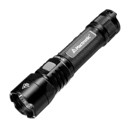 Mactronic LED Taschenlampe Black Eye 1100 Lumen schwarz inkl. Akku, Ladekabel, Handschlaufe, Gürtelclip und Nylonholster