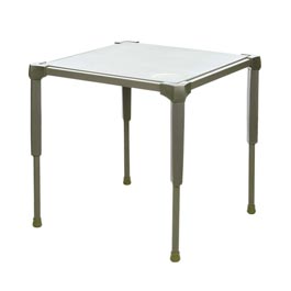 101 INC Campingtisch Wild Land 67,5 x 67,5 x 66,5 cm oliv inkl. Tragetasche