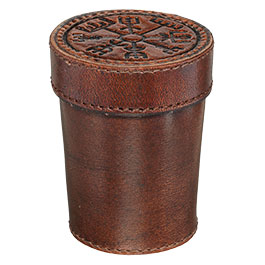 Ulfberth- Wrfelbecher aus Leder mit Deckel mit Vegvisir-Prgung braun.