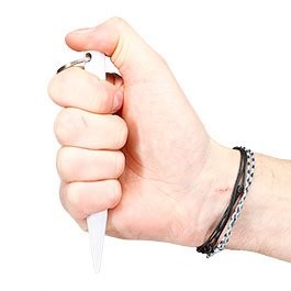 Kleinbild 6 Kubotan gewellt mit Schl�sselring wei�