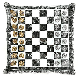 Ritter Zinnschachspiel mit Glasbrett und Diorama Bild 2