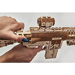 3D Holzpuzzle AR-T Sturmgewehr 496 Teile schussfähig Bild 7