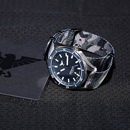 KHS Armbanduhr Seeker Steel Blue Edition Natoband camouflage schwarz Bild 1 xxx: