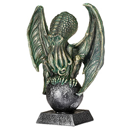 Dekofigur Call of Cthulhu auf Weltkugel 24 cm