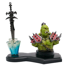 Briefffner grner Ork Warlord Games Goblin mit Tischstnder