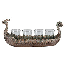 Wikingerschiff mit Schnapsgl�ser