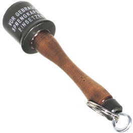 MFH Schlüsselanhänger Stielhandgranate M24 12cm