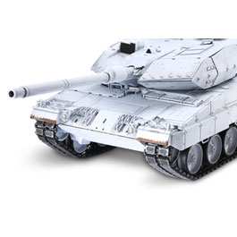 Torro RC Panzer Leopard 2A6, UN Weißgrau Pro-Edition 1:16 schussfähig, Rauch & Sound, Metallgetriebe und Metallketten, RTR Bild 4