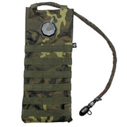 MFH Trinksystem MOLLE mit TPU-Beutel,  2,5 Liter CZ camo