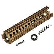 Socom Gear / Daniel Defense M4 Sopmod II RIS II 9.5 Dark Earth