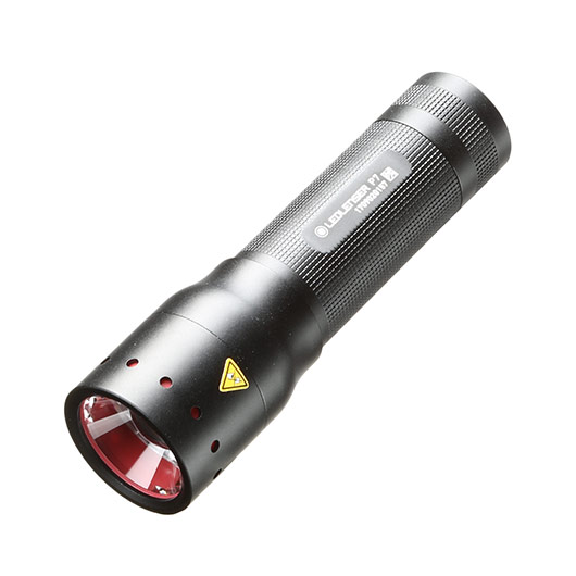 LED Lenser P7 Taschenlampe schwarz 450 Lumen Geschenkbox