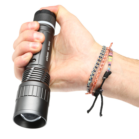 Drr Zoom LED Taschenlampe SCL-18042 inkl. Ladestation anthrazit Bild 11