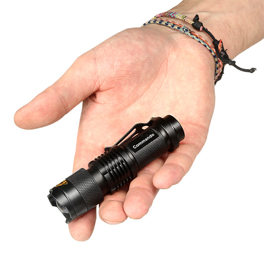 CI LED Taschenlampe Tactical Pocket Tracer 160 Lumen  inkl. Grtelclip Bild 4