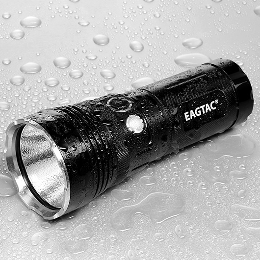 EAGTAC LED-Taschenlampe MX30L3 Kit 3300 Lumen schwarz inkl. Diffusorkappe, Lanyard und Nylonholster Bild 2