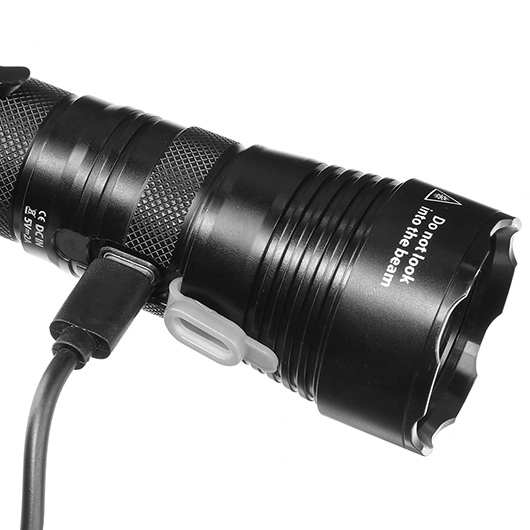 EAGTAC LED Taschenlampe G3V 2600 Lumen Neutral White inkl. Gürteltasche und Handschlaufe Bild 9