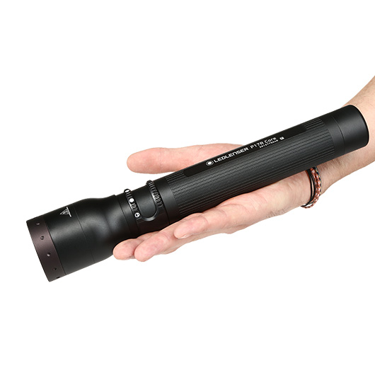 LED Lenser LED-Taschenlampe P17R Core 1200 Lumen inkl. Wand- und Grtelhalterung schwarz Bild 3