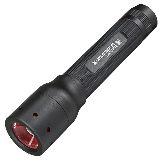 LED Lenser P5 Taschenlampe 140 Lumen schwarz inkl. Holster und Handschlaufe