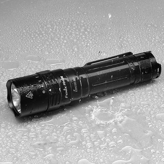 Fenix LED-Taschenlampe PD40R V2.0 3000 Lumen inkl. Akku schwarz Bild 2