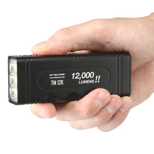 Nitecore LED Taschenlampe TM12K 12000 Lumen inkl. Holster Bild 11