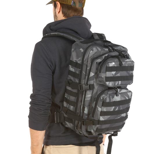 101 INC Rucksack Mountain 45 Liter night camo Bild 10