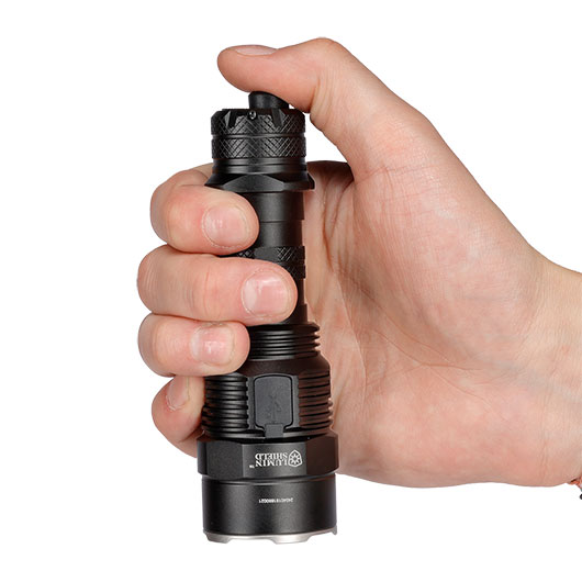 Nitecore LED Taschenlampe TM9K PRO 9900 Lumen schwarz inkl. Akku, Holster, Ladekabel, Lanyard und Grtelclip Bild 10