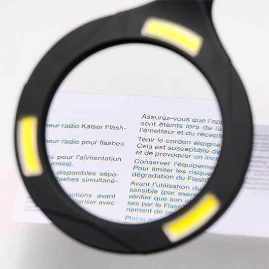 Lupe mit LED-Beleuchtung 5-fache Vergrerung schwarz Bild 3
