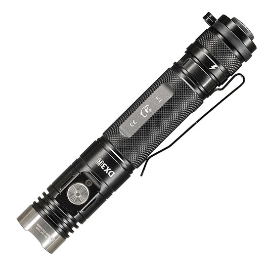 EAGTAC LED-Taschenlampe DX3L MKII 3100 Lumen schwarz inkl. Ladekabel, Li-Ionen-Akku, Lanyard, Grtelclip & Nylonholster Bild 1