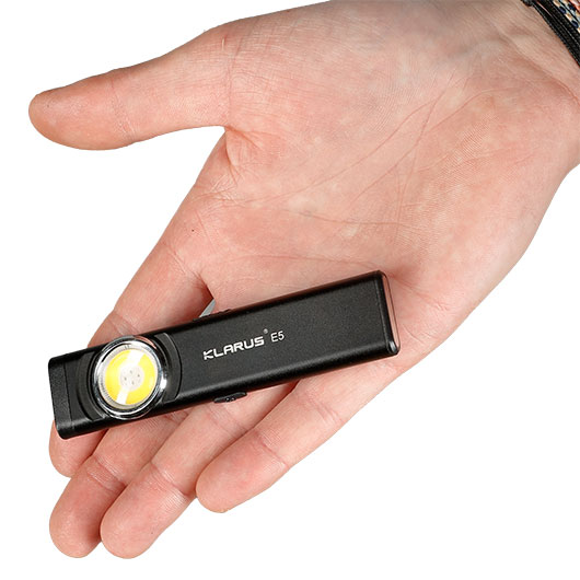 Klarus LED-Taschenlampe E5 470 Lumen schwarz inkl. USB-C Ladekabel & Clip Bild 3