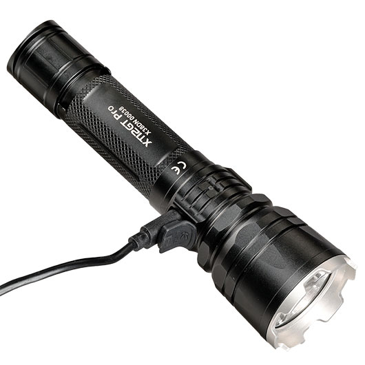 Klarus LED-Taschenlampe XT12GT Pro 1600 Lumen schwarz inkl. USB-C Ladekabel, Li-Ionen-Akku, Lanyard & Nylonholster Bild 6