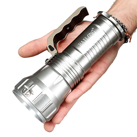 Bailong LED-Taschenlampe BL-677-T6 800 Lumen silber inkl. Ladegerte, Li-Ionen-Akkus & Schultergurt Bild 3