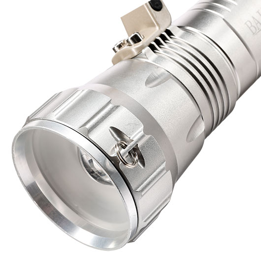 Bailong LED-Taschenlampe BL-677-T6 800 Lumen silber inkl. Ladegerte, Li-Ionen-Akkus & Schultergurt Bild 6