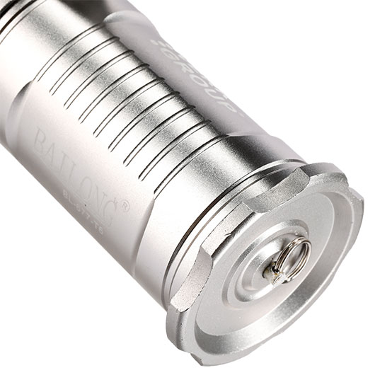 Bailong LED-Taschenlampe BL-677-T6 800 Lumen silber inkl. Ladegerte, Li-Ionen-Akkus & Schultergurt Bild 7