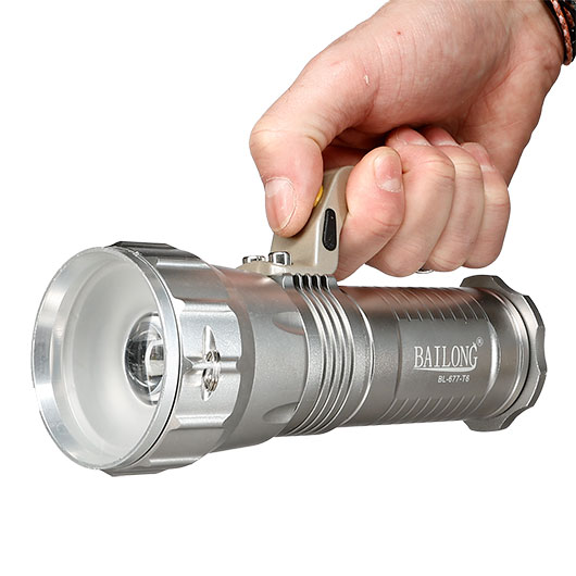 Bailong LED-Taschenlampe BL-677-T6 800 Lumen silber inkl. Ladegerte, Li-Ionen-Akkus & Schultergurt Bild 9