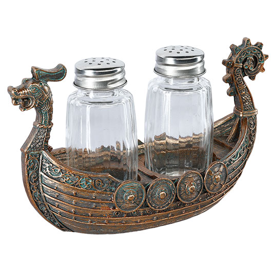 Vikingerschiff Drakkar mit Salz und Pfefferstreuer
