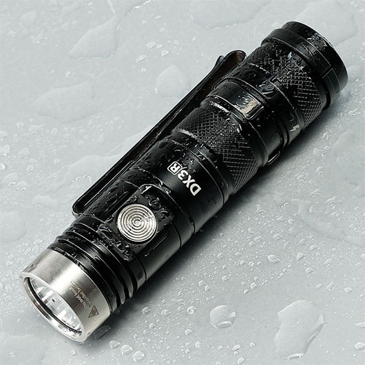Eagtac LED Mini-Taschenlampe DX3B MK2 SST70 aufladbar 5 Leuchtstufen inkl. Strobe bis zu 2550 ANSI Lumen inkl. Holster, Ladekabe Bild 1