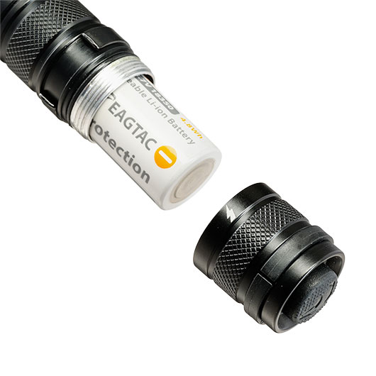 Eagtac LED Mini-Taschenlampe DX3B MK2 SST70 aufladbar 5 Leuchtstufen inkl. Strobe bis zu 2550 ANSI Lumen inkl. Holster, Ladekabe Bild 6