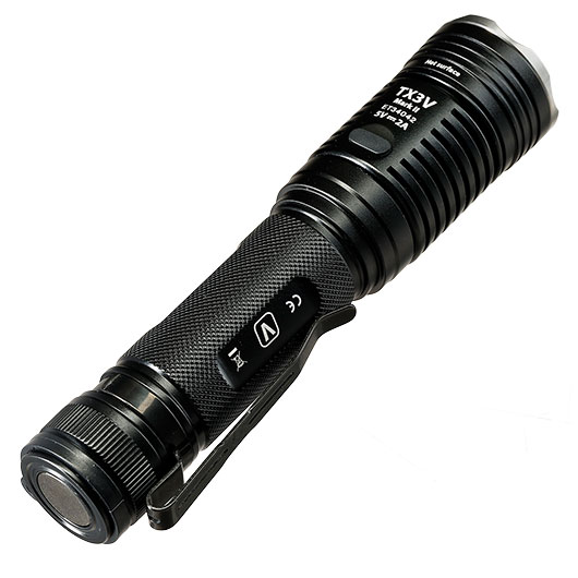 Eagtac LED-Taschenlampe TX3V MKII 3650 Lumen 10 Leuchtmodi inkl. Strobe wiederaufladbar Powerbank-Funktion inkl. Holster Ladekab Bild 4