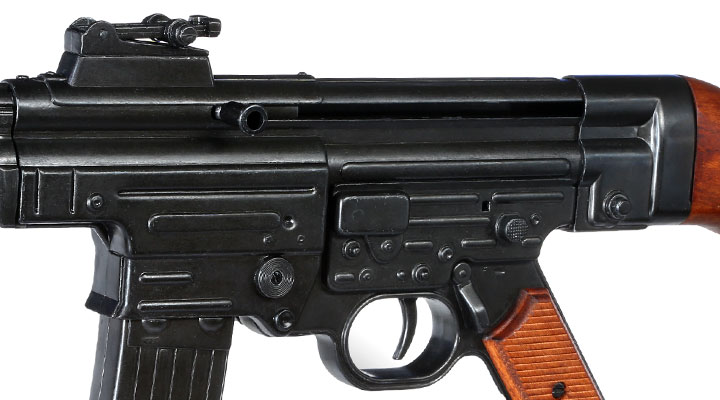 StG 44 Dekomodell aus Metall mit Holzschaft Bild 8