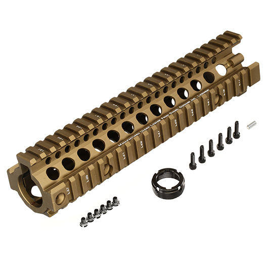 Socom Gear / Daniel Defense M4 Sopmod II RIS II 9.5 Dark Earth