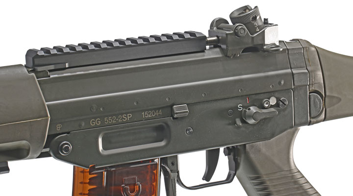 G&G 552 Vollmetall S-AEG 6mmBB oliv / schwarz Bild 7