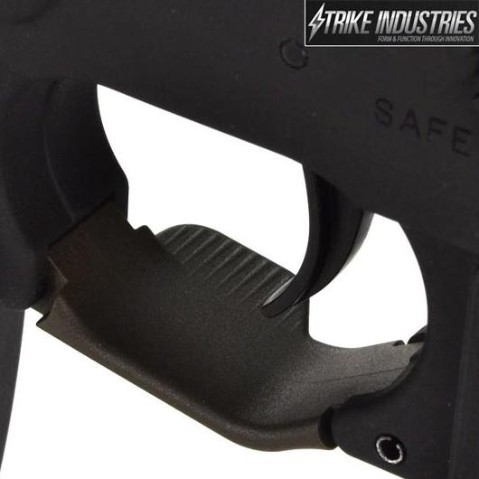 Strike Industries Cobra Trigger Guard Right / Classic oliv Bild 1