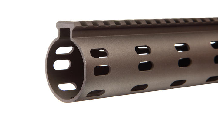 MadBull / Daniel Defense M4 Aluminium CNC MFR RAS-System 12 Zoll Tan Bild 3