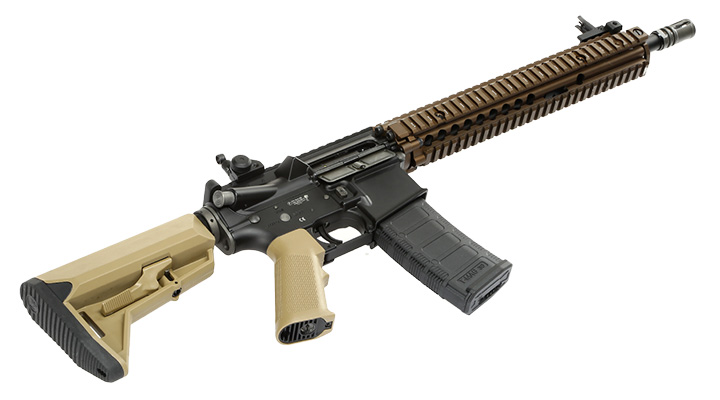 EMG Colt / Daniel Defense M4A1 RIS II Vollmetall S-AEG 6mm BB Dualtone Bild 4