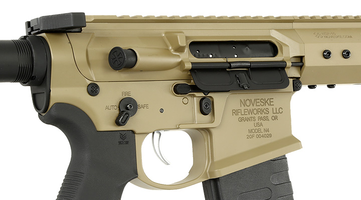 APS / EMG Noveske 13.5 Zoll Infidel Gen. 4 eSilver Edge SDU-MosFet 2.0 Vollmetall S-AEG 6mm BB Tan Bild 8