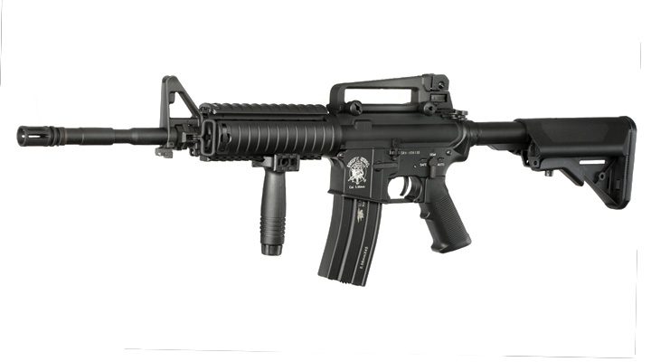 SRC M4A1 RIS Carbine Vollmetall Ace-Line GEN3 S-AEG 6mm BB schwarz