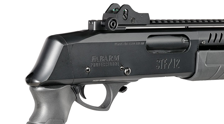CYMA / BO Manufacture Fabarm STF12 Short 11 Zoll Vollmetall Pump Action Gas Shotgun 6mm BB schwarz Bild 11